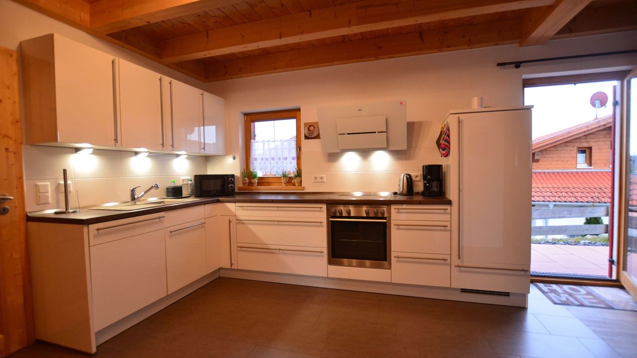 Küche / Küchenzeile Küche / Küchenzeile